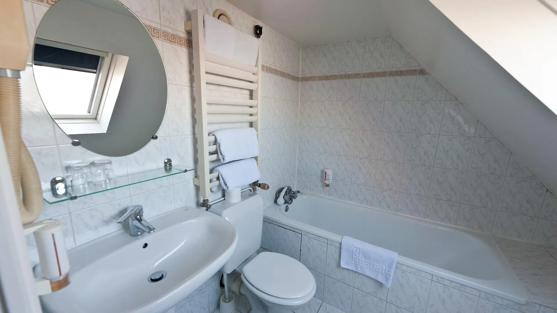 Royal Bergere Hotel 3*