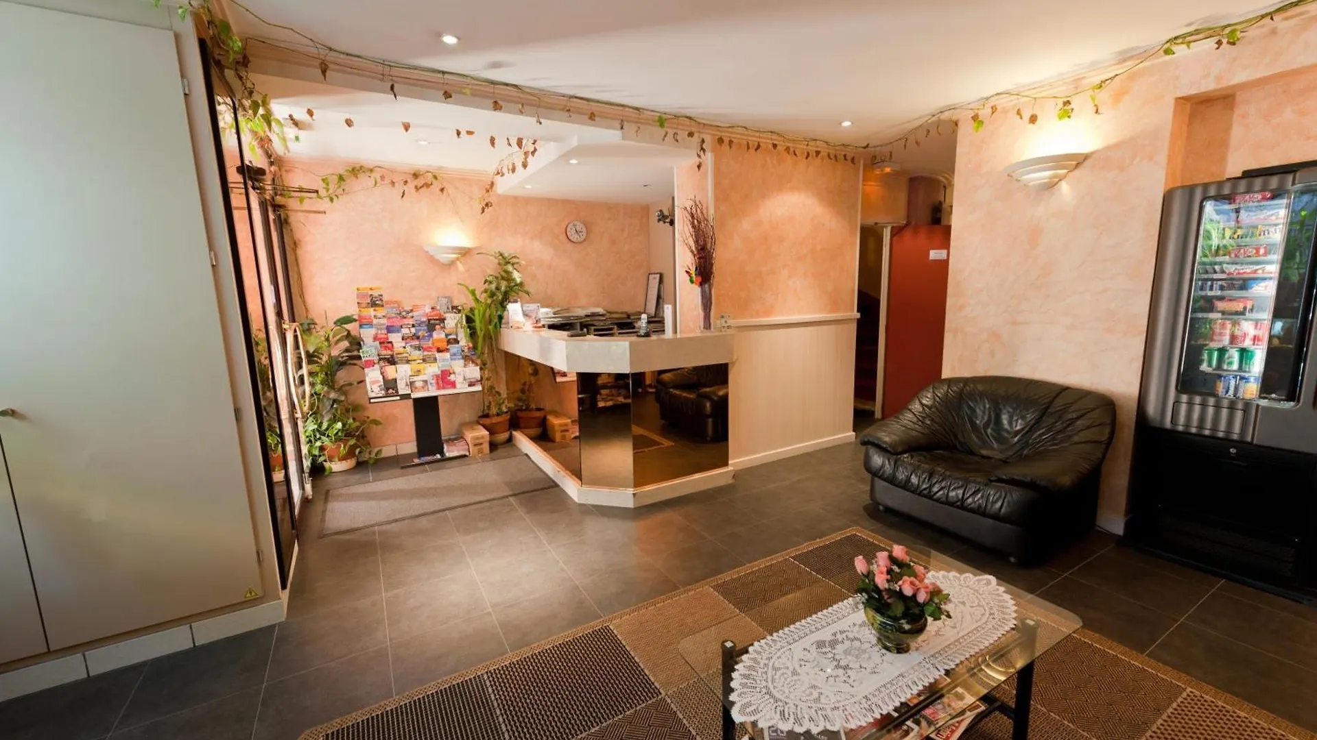 Hotel Royal Bergere 3*