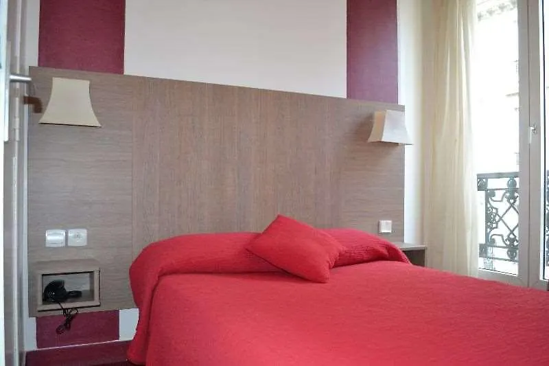 فندق Royal Bergère 3*